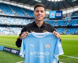 أتمّ مانشستر سيتي إجراءات التعاقد مع اللاعب فيرنانديز قادماً من صفوف تشيلسي